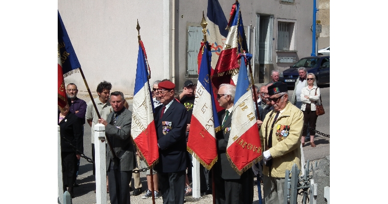 20110508 - Monument aux Morts